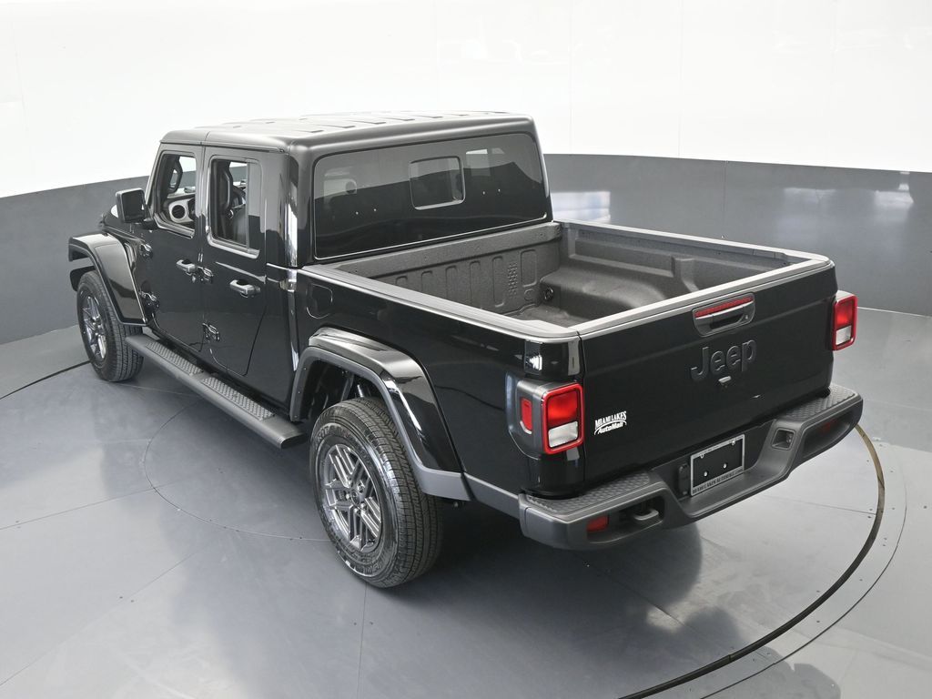 New 2026 black clearcoat Jeep Sport S image 41