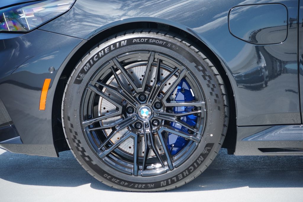 Thumbnail: 2026 BMW M5 - 5