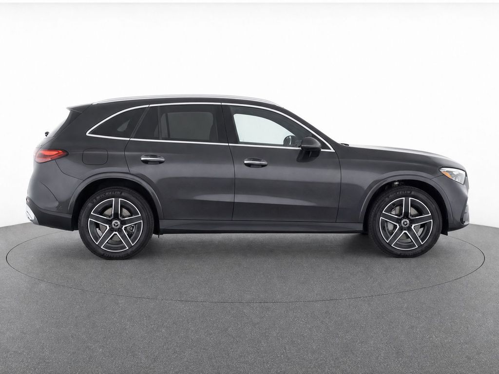 Thumbnail: 2024 Mercedes-Benz GLC - 8