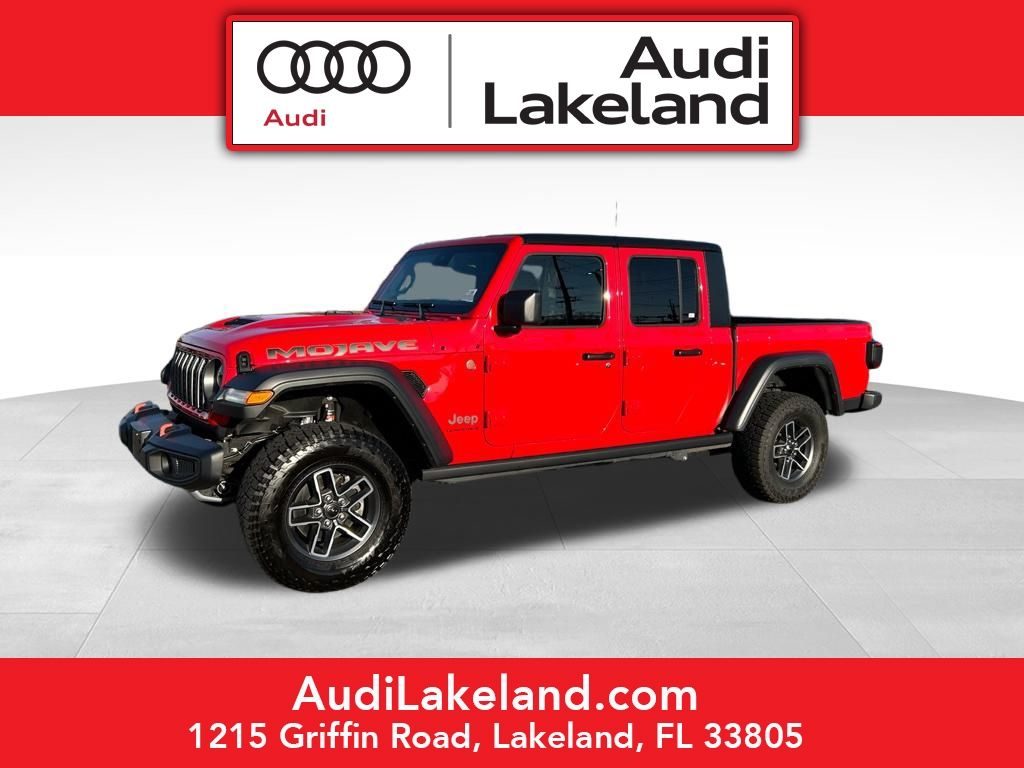 Firecracker Red Clearcoat 2025 Jeep Gladiator Mojave Crew Cab 4WD Pickup Truck Four-Wheel Drive 8-Speed Automatic