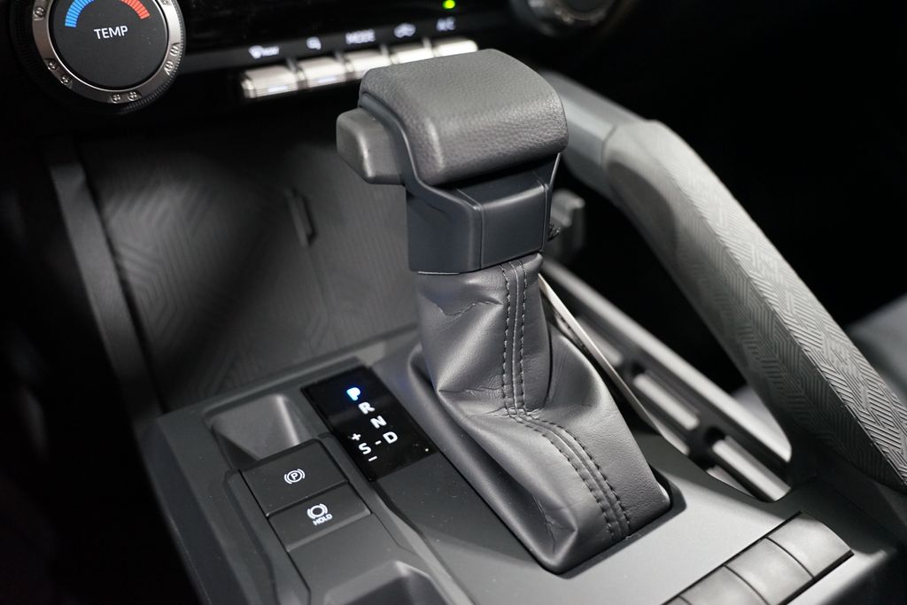 2025 Toyota Tacoma SR 22