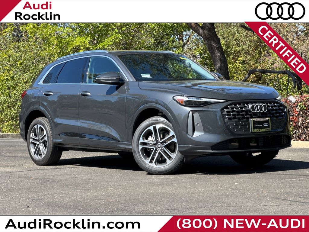  2025 Audi Q5 quattro Premium Plus 40 TFSI   