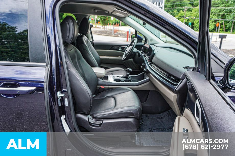 2025 Kia Carnival LXS - Photo 25