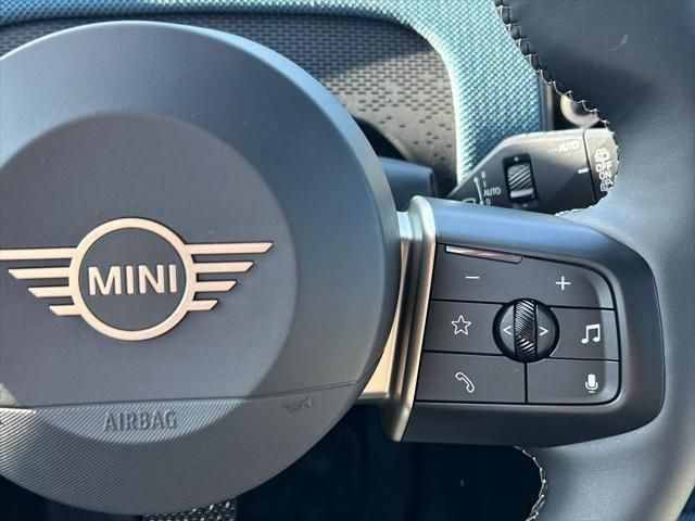 Thumbnail: 2026 MINI Cooper Countryman - 13