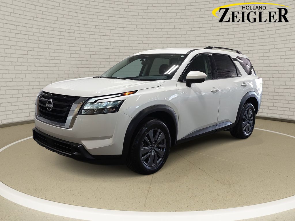 Pearl White Tricoat 2024 Nissan Pathfinder SUV / Crossover All-Wheel Drive 9-Speed Automatic