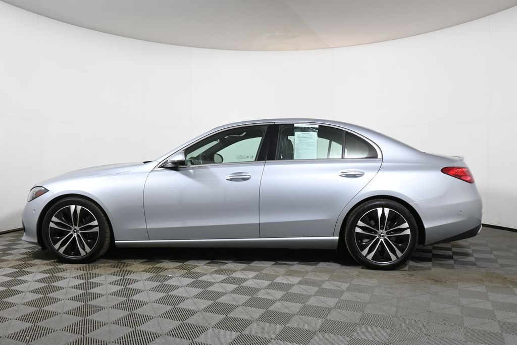 Thumbnail: 2022 Mercedes-Benz C-Class - 2