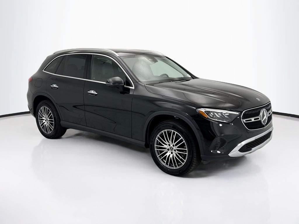 Thumbnail: 2026 Mercedes-Benz GLC - 3