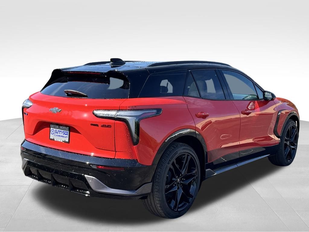 View vehicle photo 3