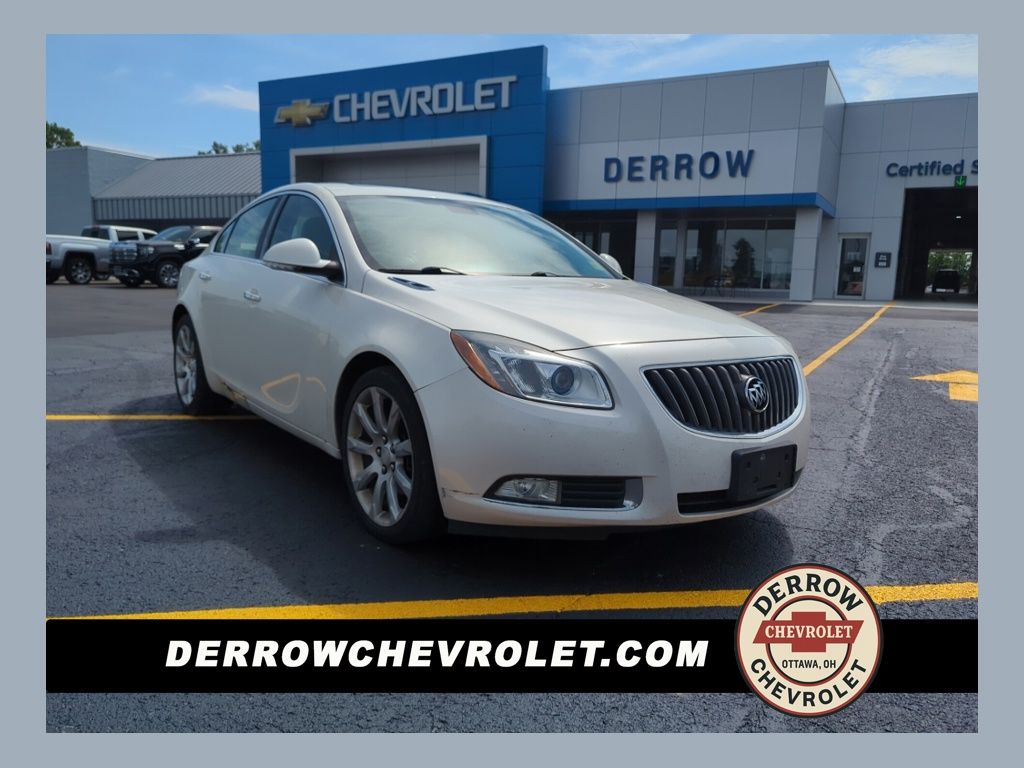 White Diamond Tricoat 2012 Buick Regal Sedan  6-Speed Automatic Overdrive