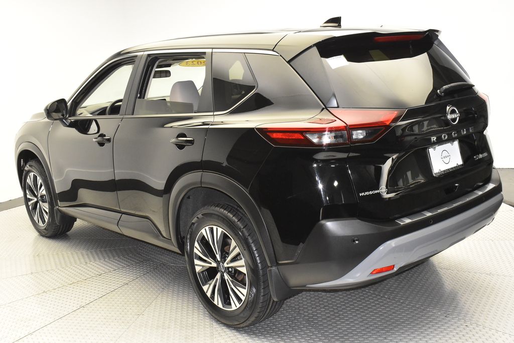 Thumbnail: 2023 Nissan Rogue - 7