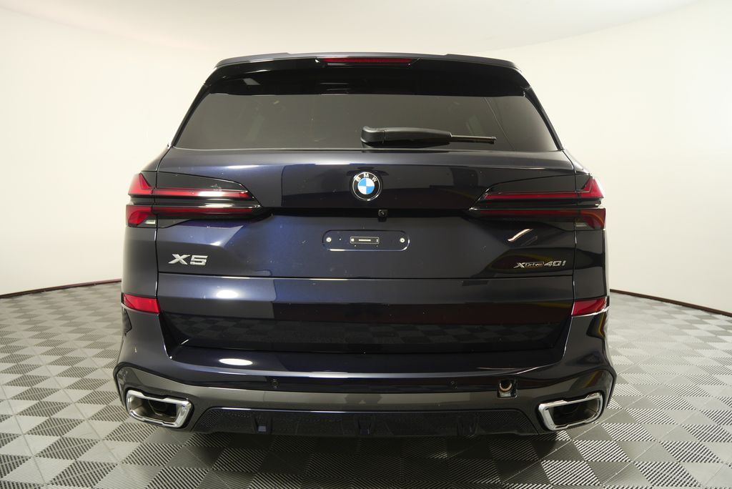 Thumbnail: 2026 BMW X5 - 4