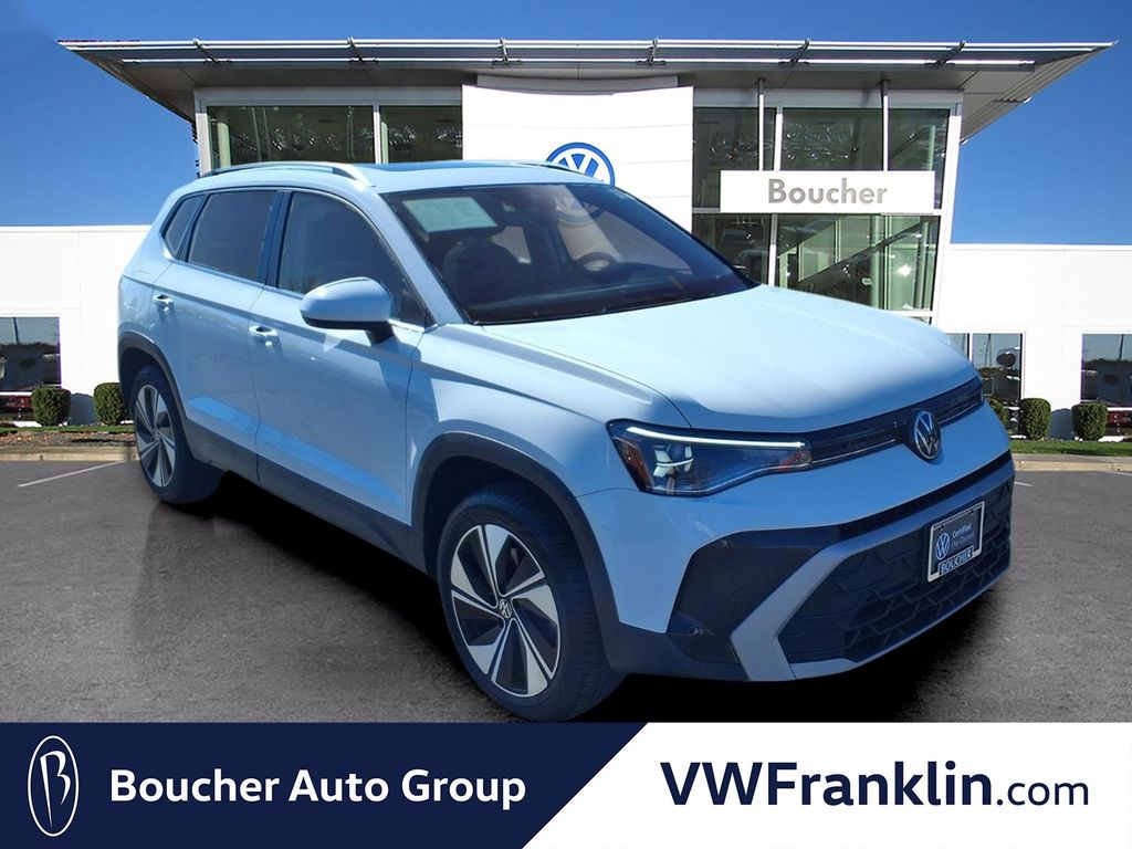 2025 Volkswagen Taos SE 4Motion