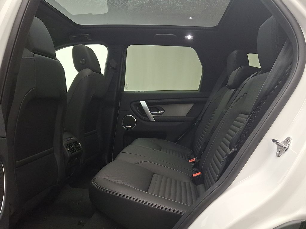 Thumbnail: 2026 Land Rover Discovery Sport - 6