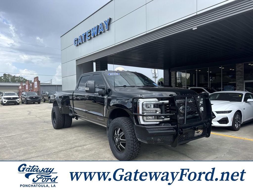 Agate Black Metallic 2024 Ford F-350 Super Duty Pickup Truck Four-Wheel Drive Automatic