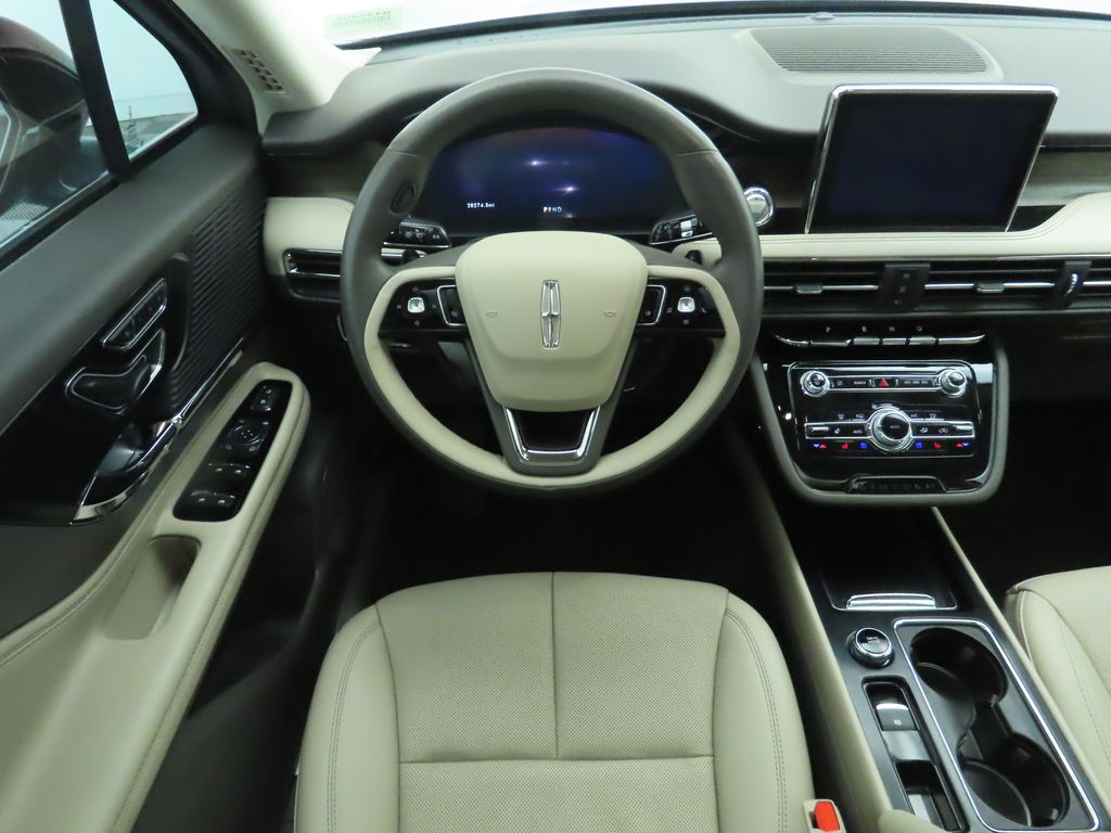 2022 Lincoln Corsair Reserve 10