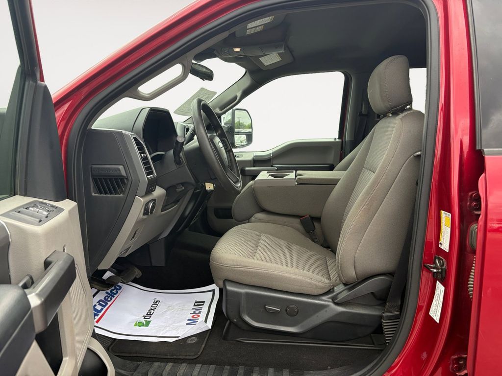 Used Car 2020 Ford F-250sd  Xlt For Sale Under $50,000 In Floresville, Texas