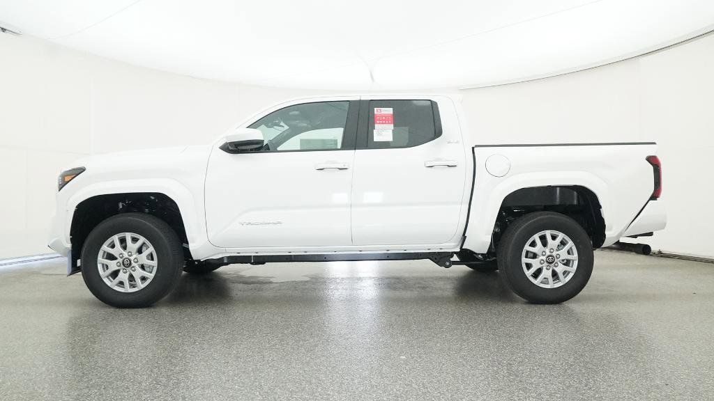 Thumbnail: 2025 Toyota Tacoma - 17