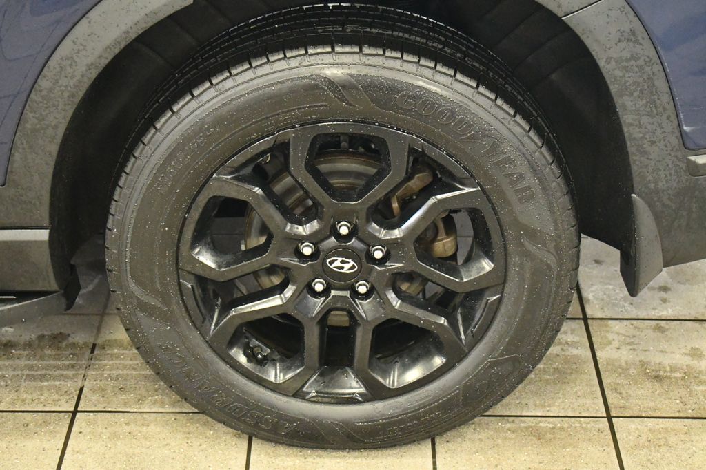 Thumbnail: 2022 Hyundai Santa Fe - 14