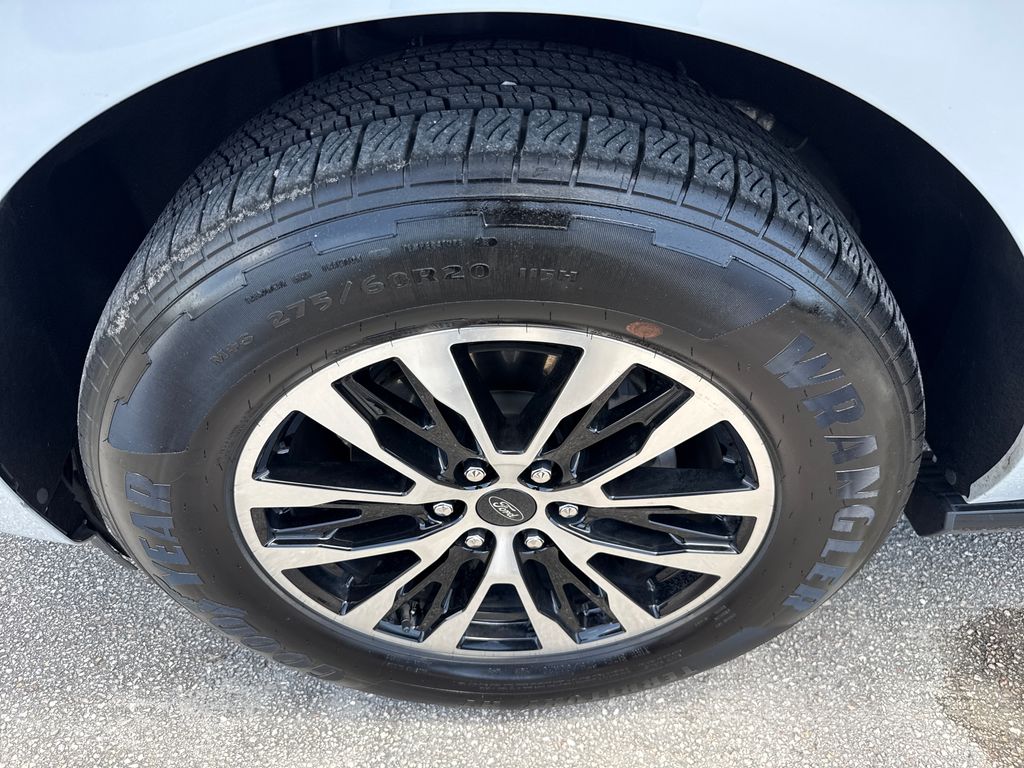 Certified Used 2025 Silver Ford Platinum image 13