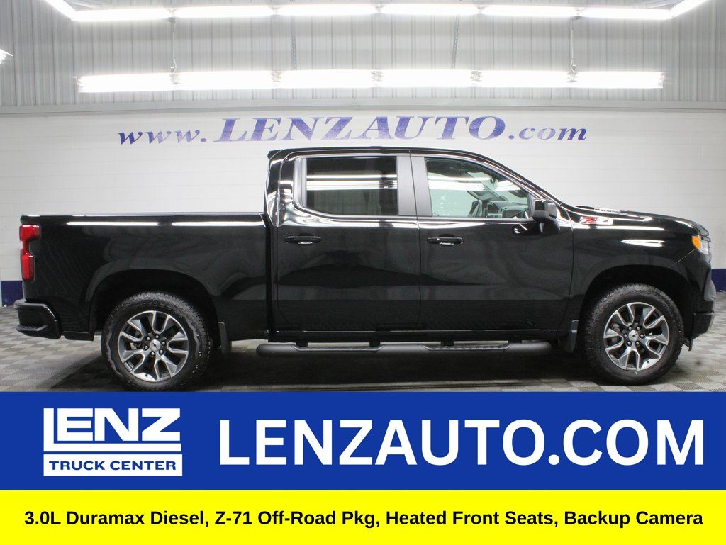 2025 Chevrolet Silverado 1500 RST Crew Cab 4WD