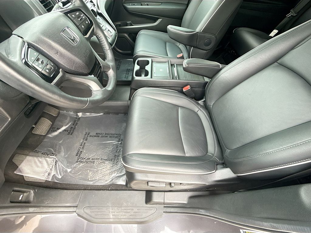 2025 Honda Odyssey Touring Gray at Shottenkirk Kia Fort Bend