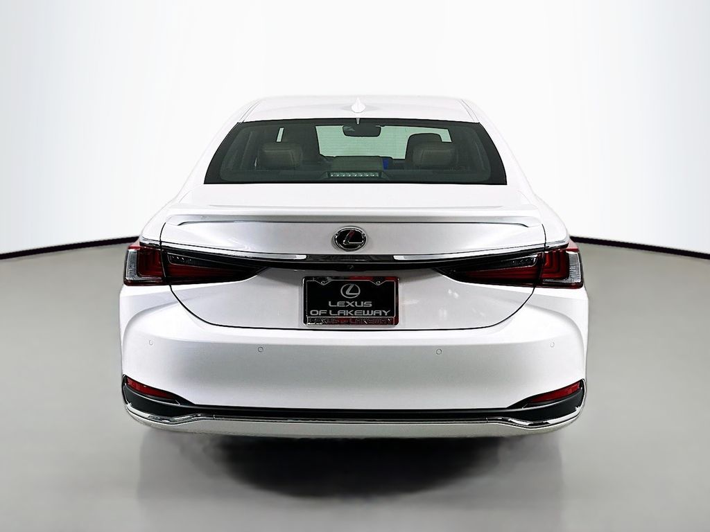 2024 Lexus ES Hybrid 300h 6