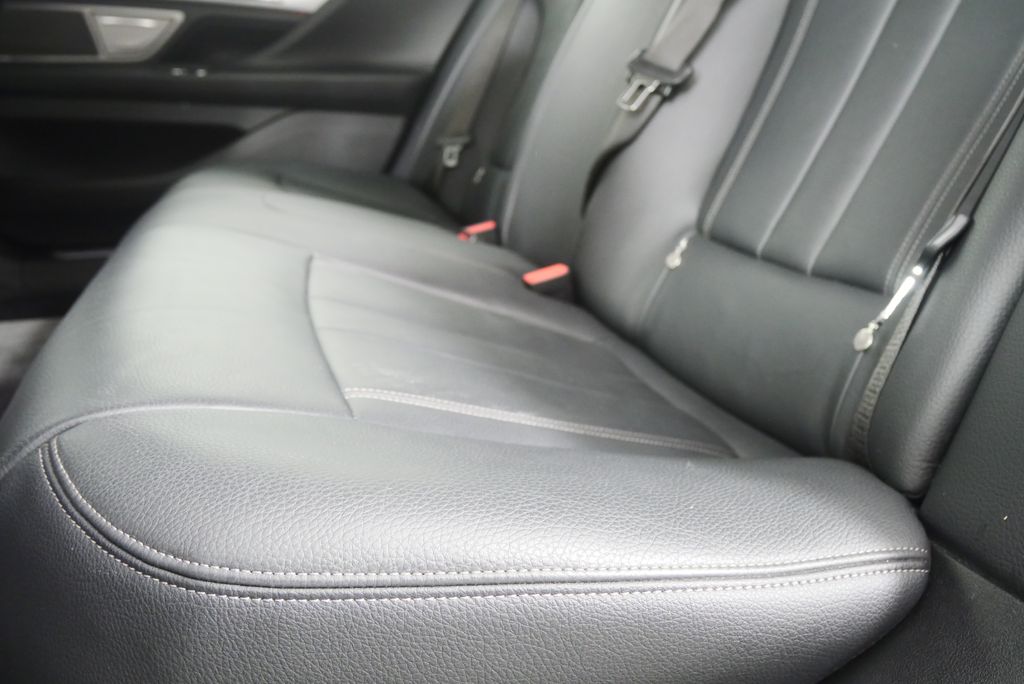 Thumbnail: 2018 BMW 7 Series - 15