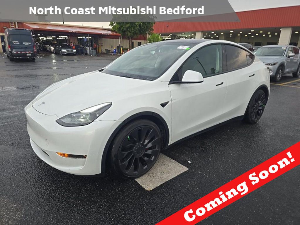 2023 Tesla Model Y Performance Dual Motor All-Wheel Drive's photo