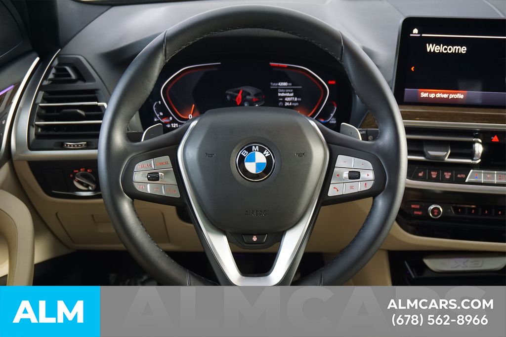 Used 2022 Black BMW sDrive30i image 27