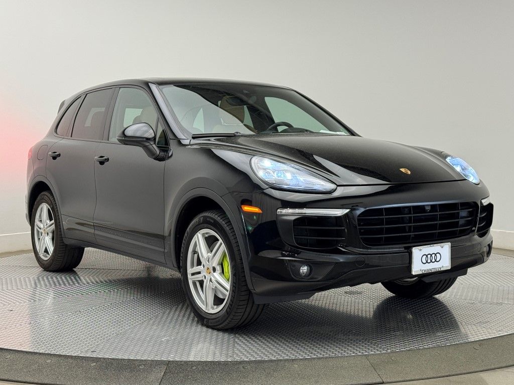 2016 Porsche Cayenne S E-Hybrid 2