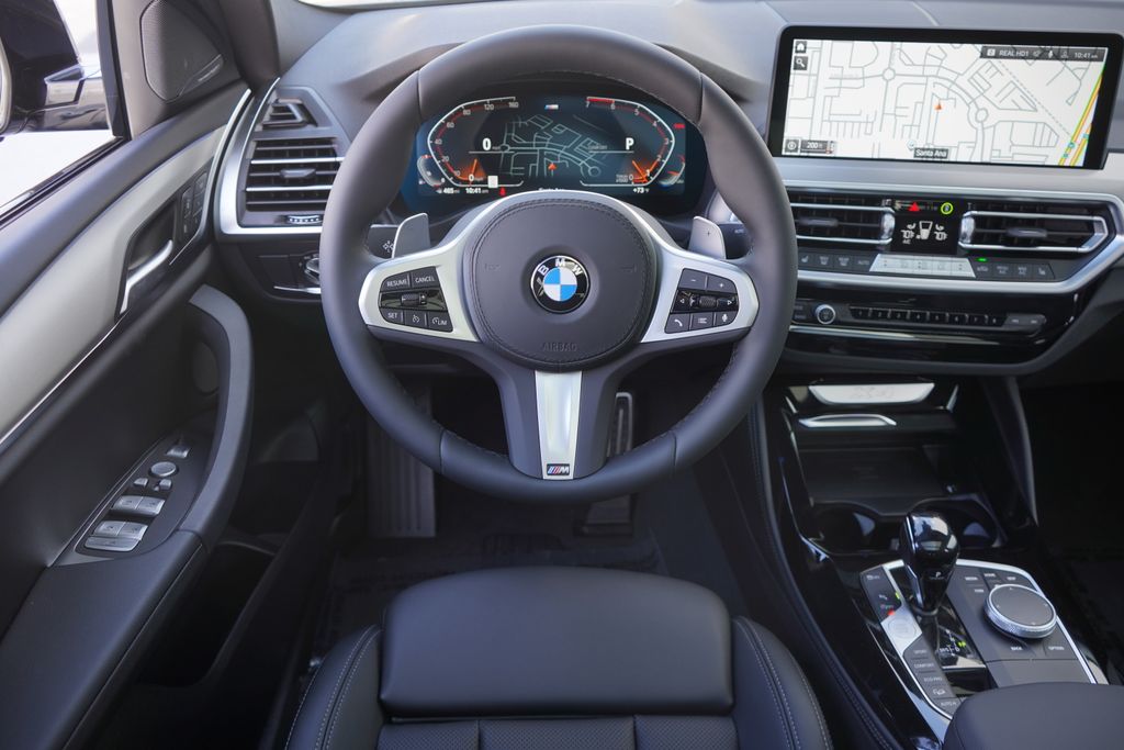 2025 BMW X4 xDrive30i 14