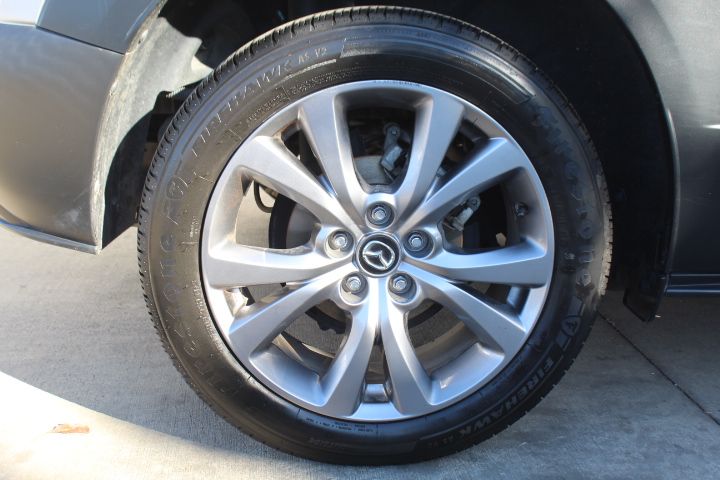 Used Car 2021 Mazda Cx-30  Preferred For Sale Under $20,000 In Georgetown, Texas