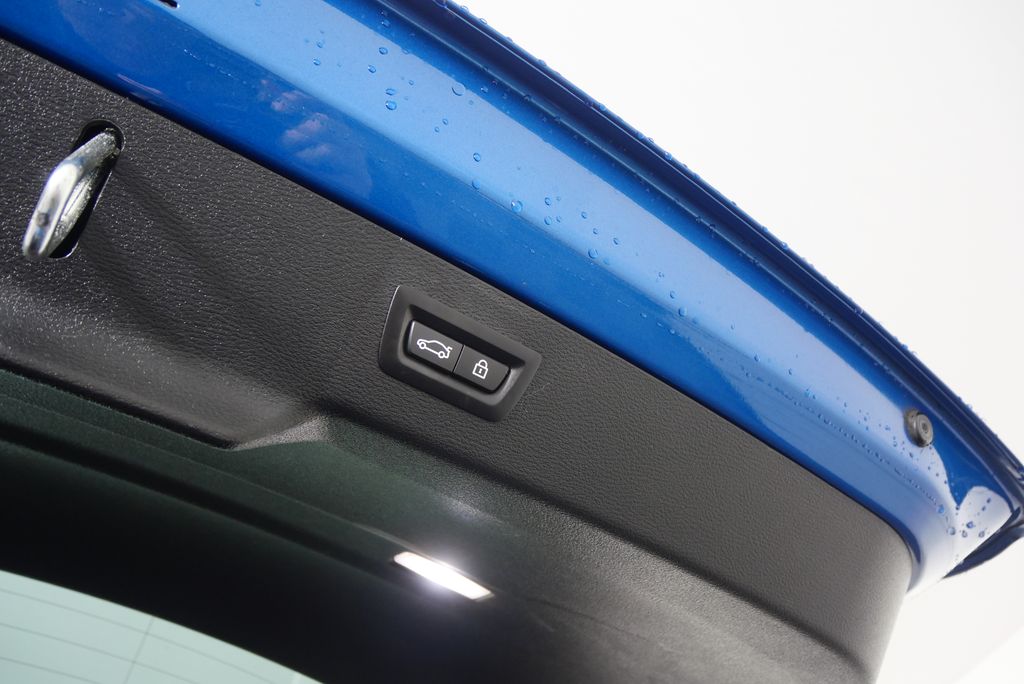 Thumbnail: 2019 BMW X6 - 17