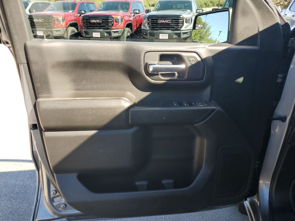 Used Car 2020 Chevrolet Silverado 1500  Custom For Sale Under $30,000 In Austin, Texas