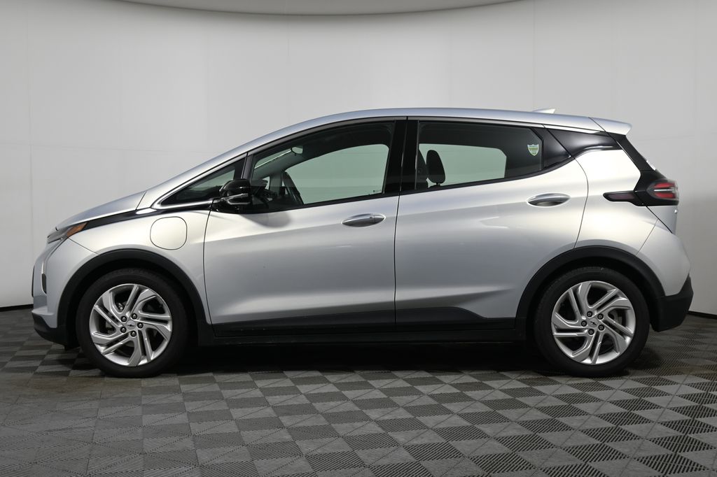 Thumbnail: 2023 Chevrolet Bolt EV - 2