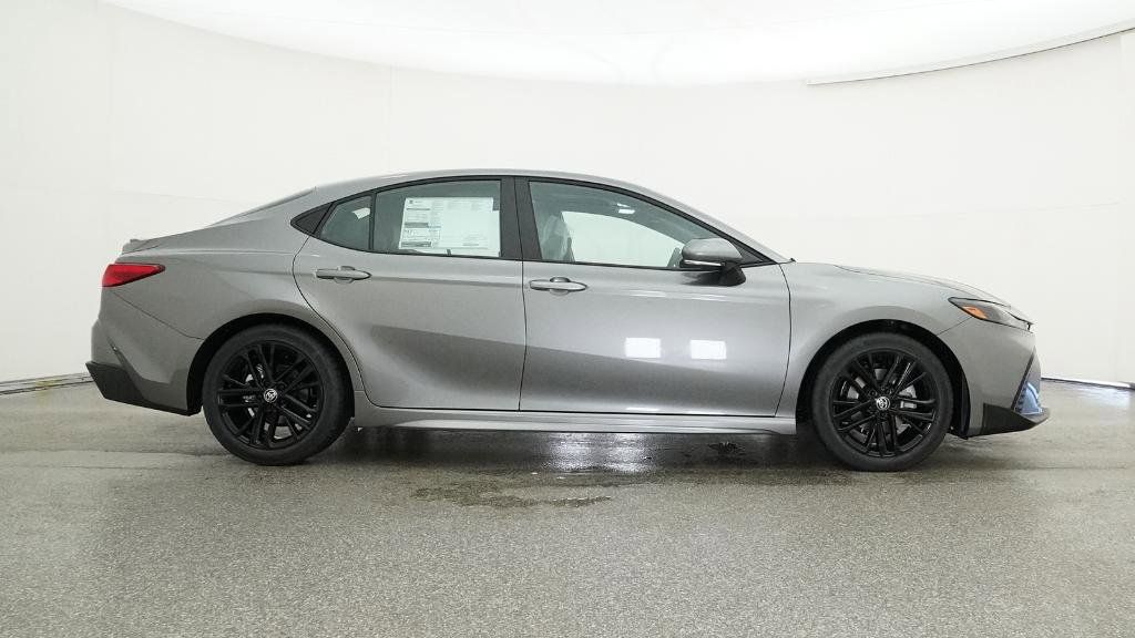 Thumbnail: 2025 Toyota Camry - 3