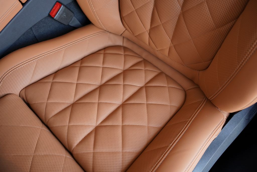 Thumbnail: 2026 BMW X5 - 11