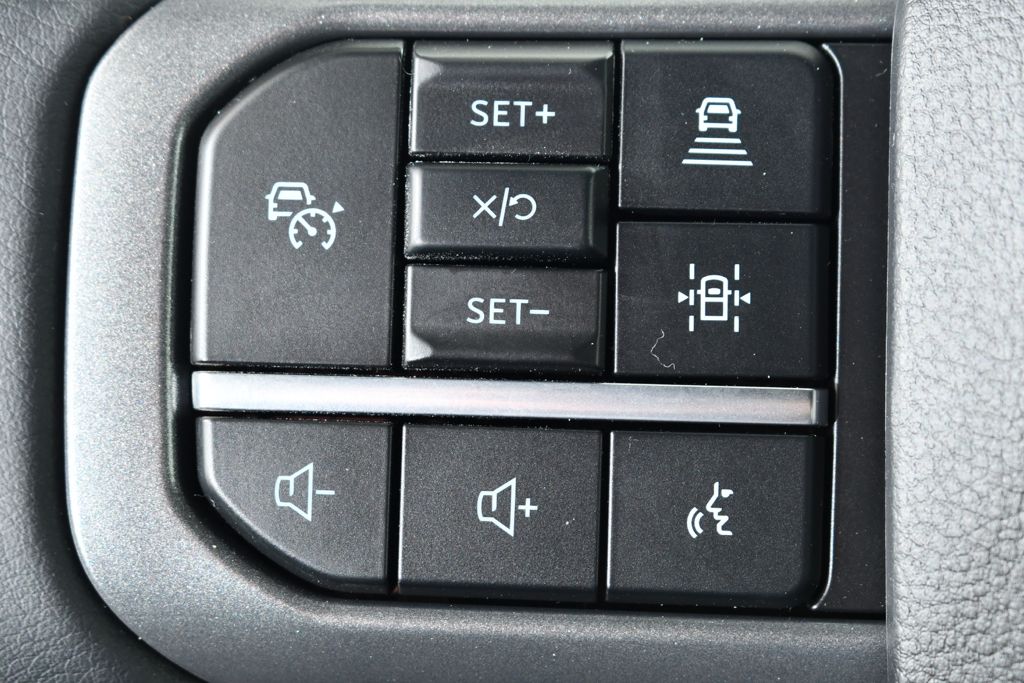 New 2026 Red Ford XLT image 32