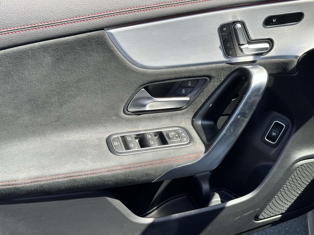 2023 Mercedes-Benz CLA 250 19