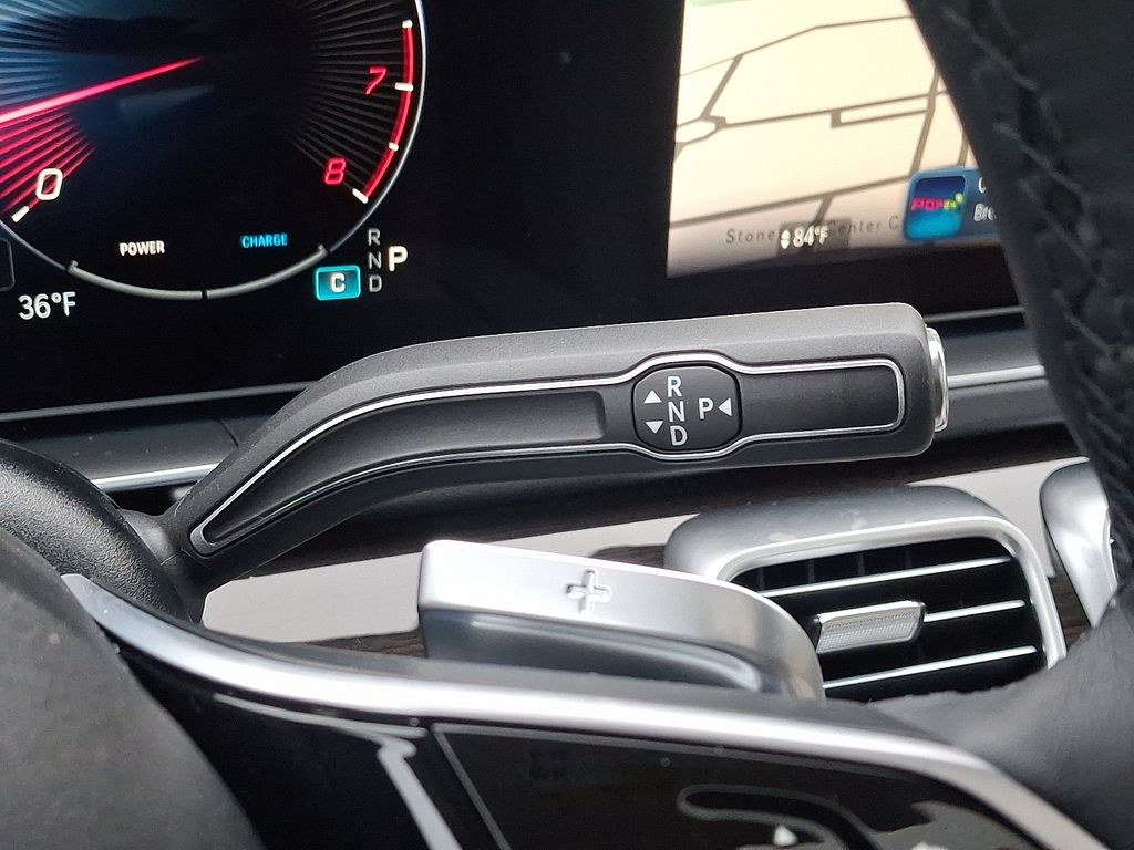 Thumbnail: 2026 Mercedes-Benz GLE - 12