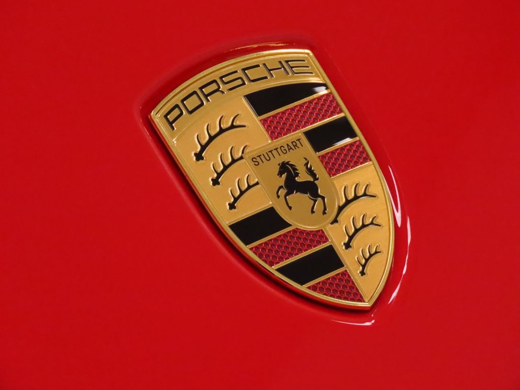 Thumbnail: 2026 Porsche 911 - 14