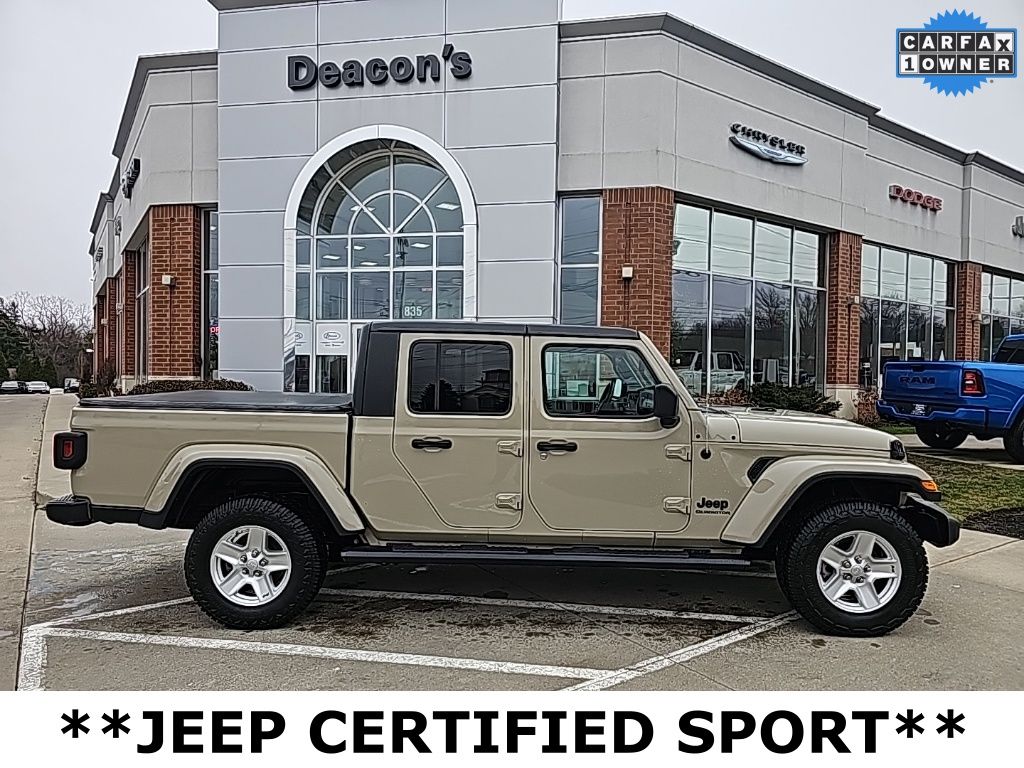 2020 Jeep Gladiator Sport S Crew Cab 4WD