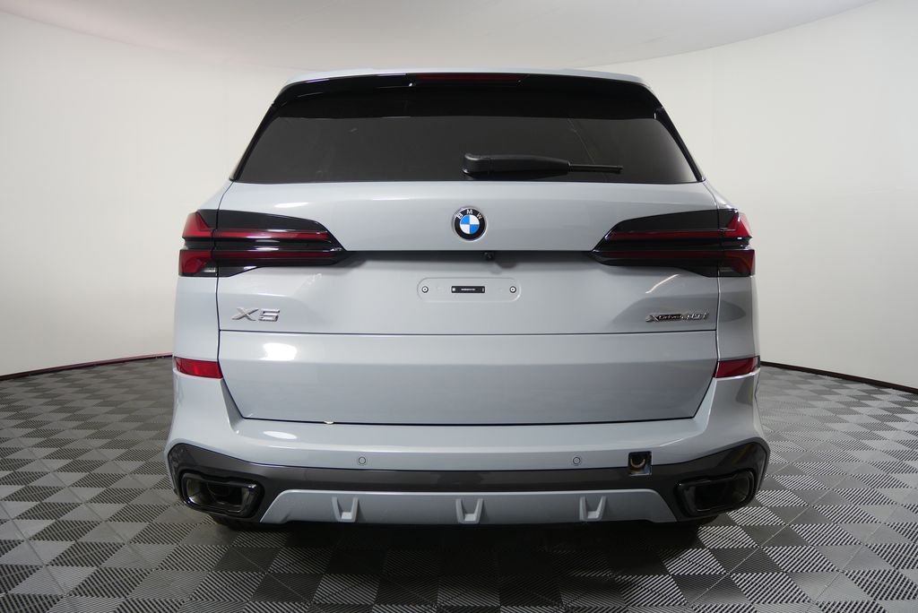Thumbnail: 2026 BMW X5 - 4