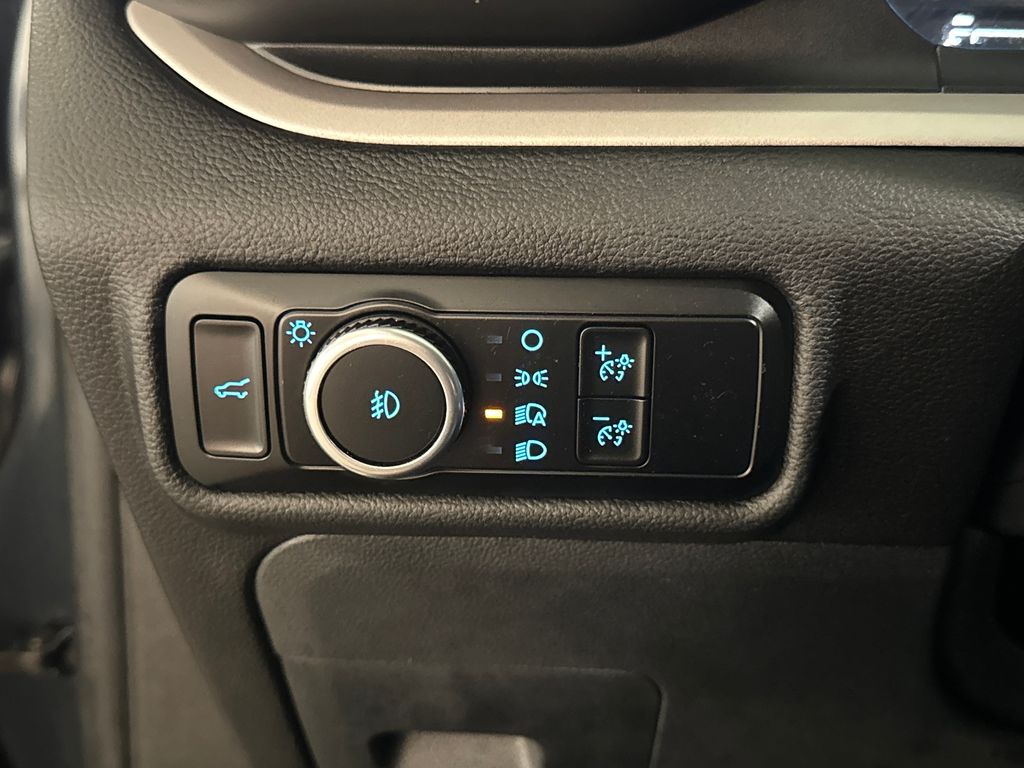 Certified Used 2023 Blue Ford XLT image 18
