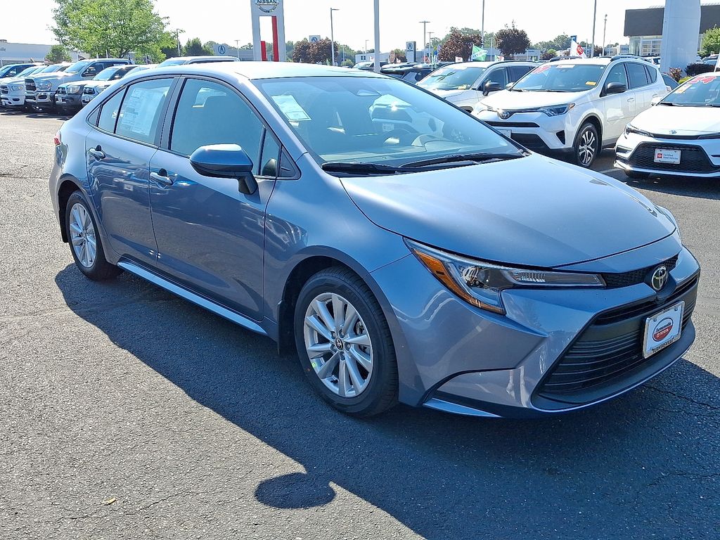 Thumbnail: 2025 Toyota Corolla - 2