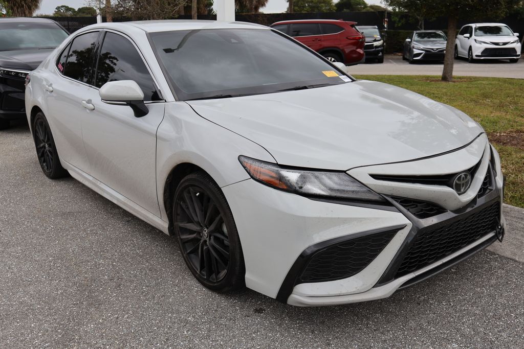 Thumbnail: 2024 Toyota Camry - 6