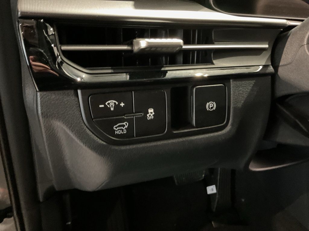 New 2026 Gray Kia SX-Prestige image 13