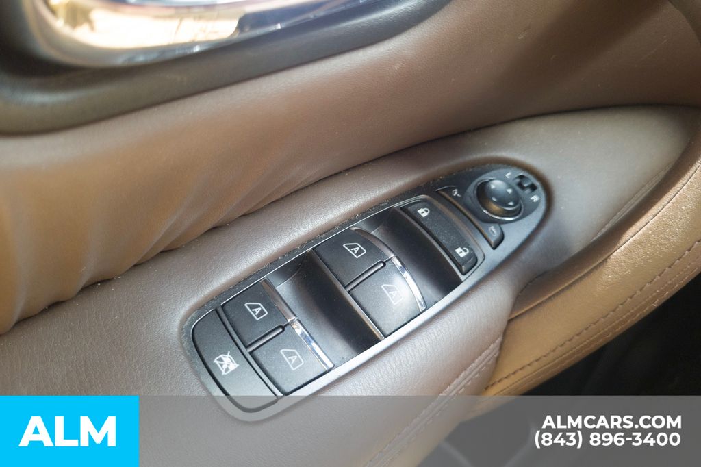 Used 2023 Blue Pearl Nissan Platinum image 14