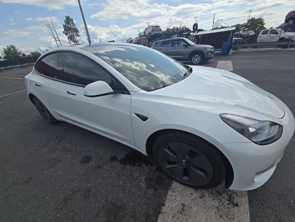 Used 2023 White Tesla Base image 3
