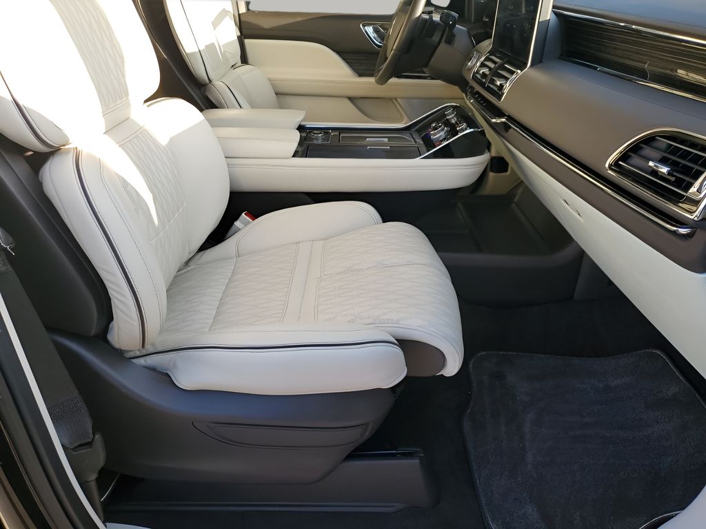 Used Car 2023 Lincoln Navigator L  Black Label For Sale Under $80,000 In Austin, Texas